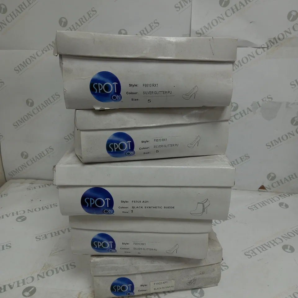 5 BOXED PAIRS OF HEELED SHOES IN VARIOUS STYLES AND SIZES TO INCLUDE SIZES 3, 5, 7 