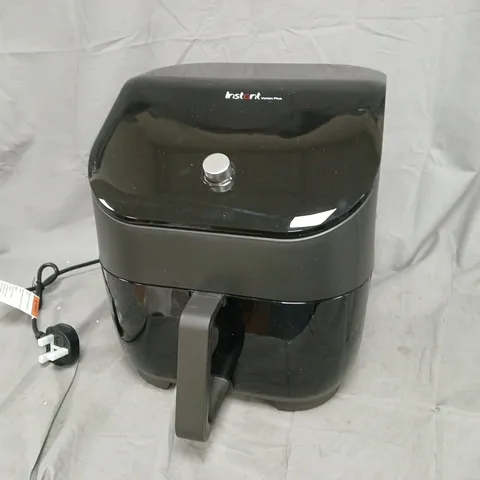 BOXED INSTANT VORTEX 12L AIR FRYER OVEN