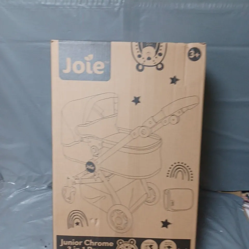 BOXED JOLE JUNIOR CHROME 3 IN 1 PRAM