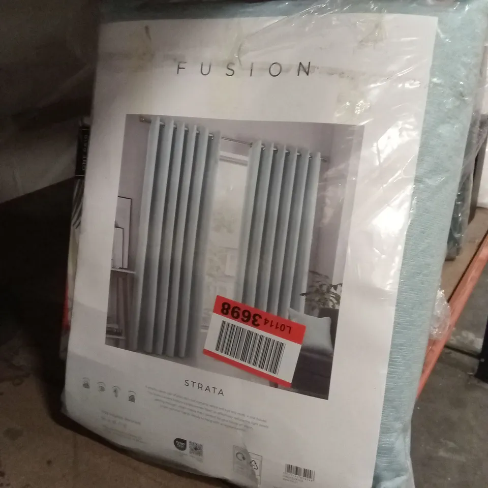 BAGGED FUSION STRATA EYELET CURTAINS - DUCK EGG // SIZE: 228 x 228cm