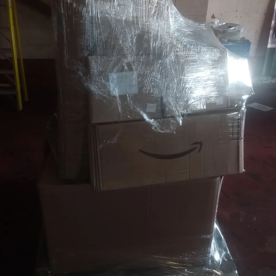 PALLET OF ASSORTED ELECTRICAL ITEMS INCLUDING CORDLESS LAWN MOWER, RHONE WHITE MIRROR, ARLEC FLASHLIGHT, BOX OF EARPHONES