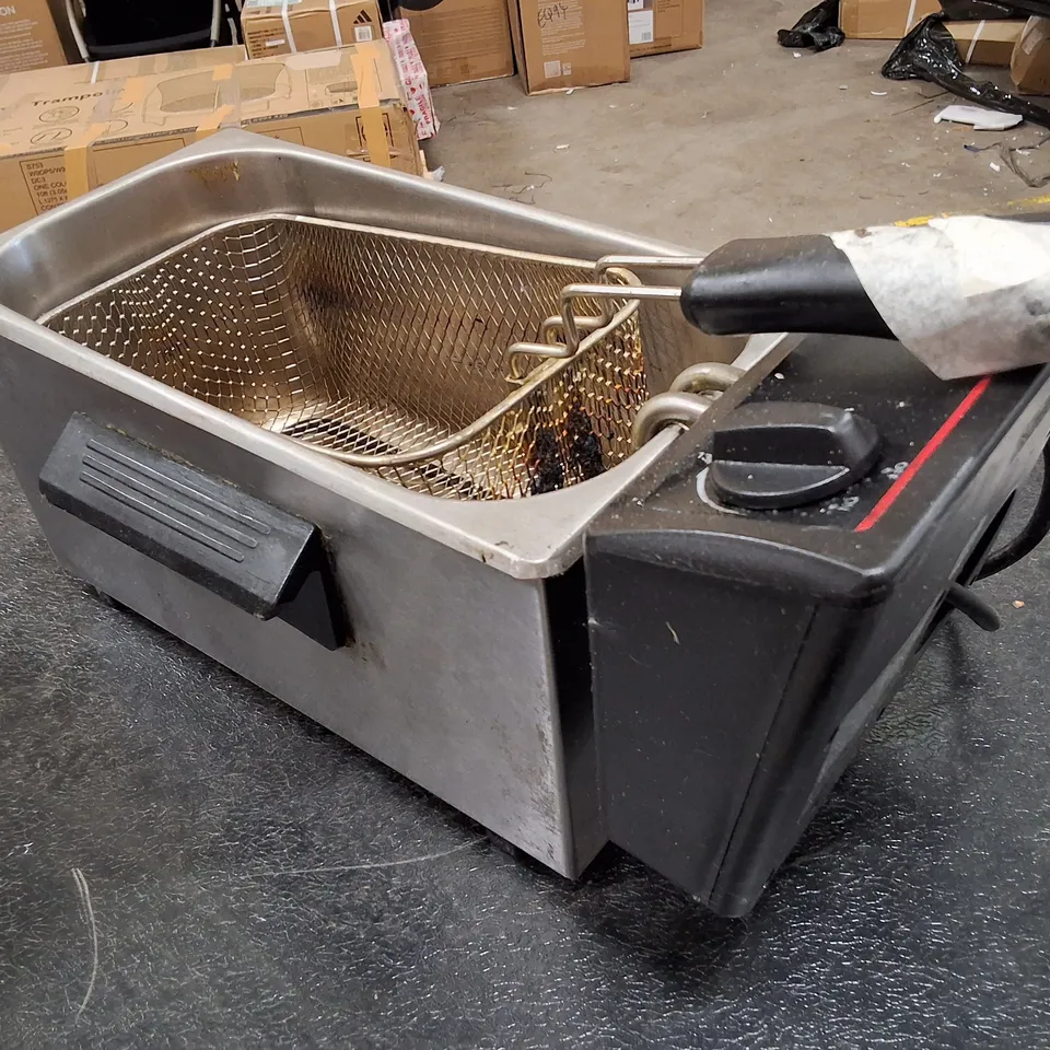 CATERLITE GG198 LIGHT DUTY COUNTERTOP ELECTRIC FRYER
