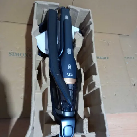 AEG VACCUM CLEANER