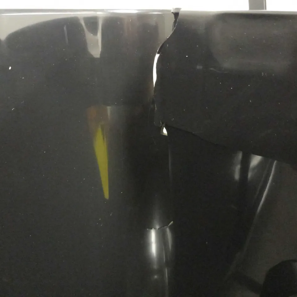 REALLY USEFULL WHEELED TRUNK