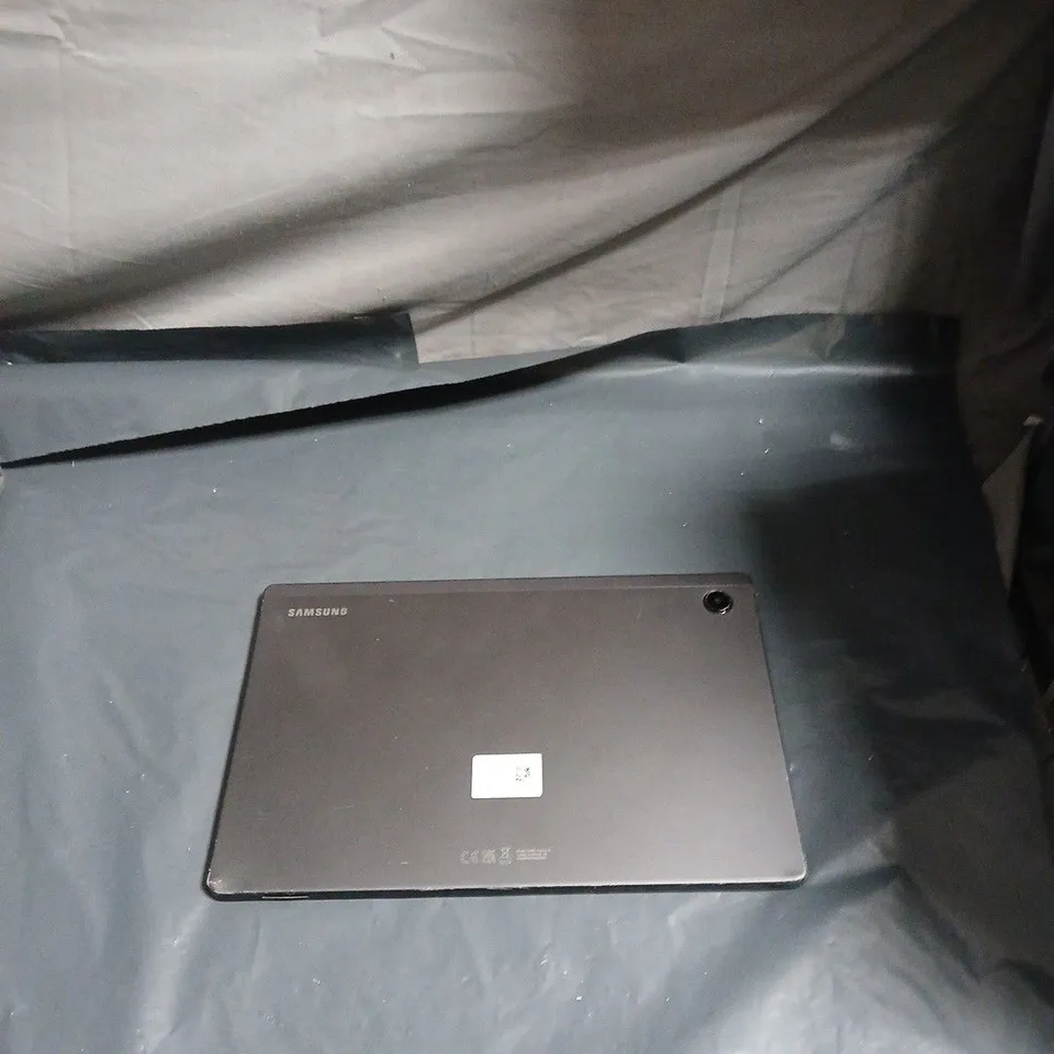 SAMSUNG GALAXY TABLET SM-X200 32GB