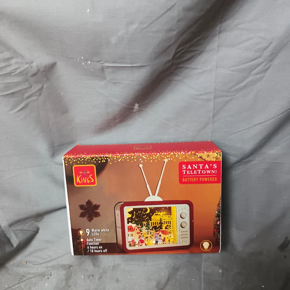 BOX OF APPROXIMATELY 8 ASSORTED ITEMS TO INCLUDE: DISNEY MIRROR AND SANTAS TELEVISION