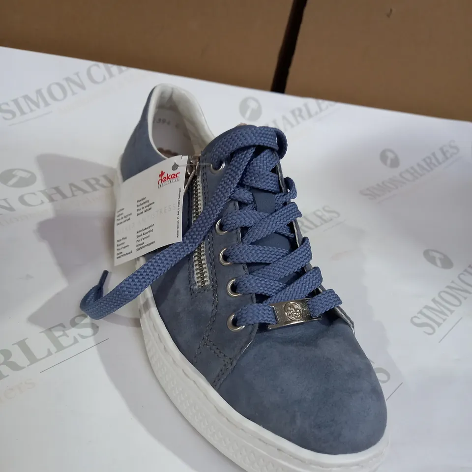 RIEKER ZIP SHOE WHITE TRAINER SIZE 5