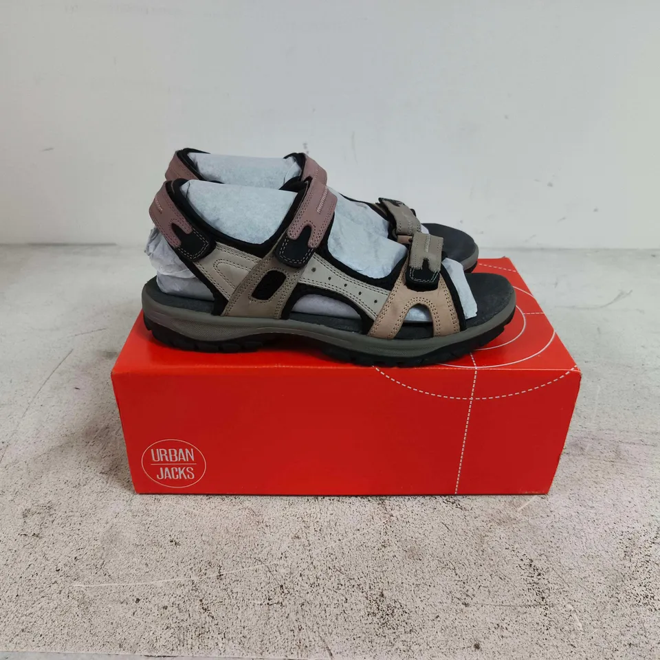 BOXED PAIR OF URBAN JACKS MANDY SHOES IN PINK/BLACK - SIZE 37