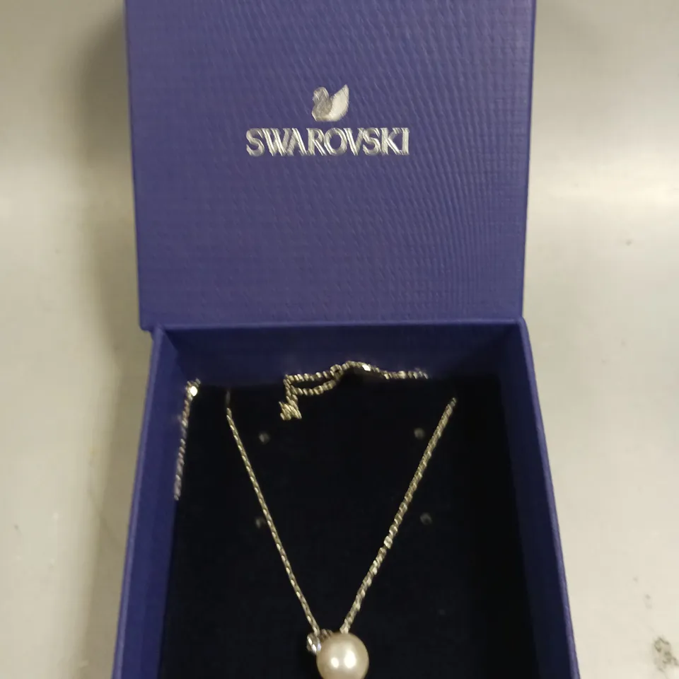 SWAROVSKI TREASURE PEARL NECKLACE 