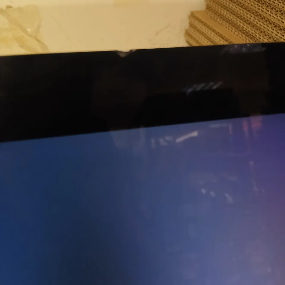 APPLE IMAC 21.5-INCH ALL-IN-ONE DESKTOP (IMAC18,2/A1418)