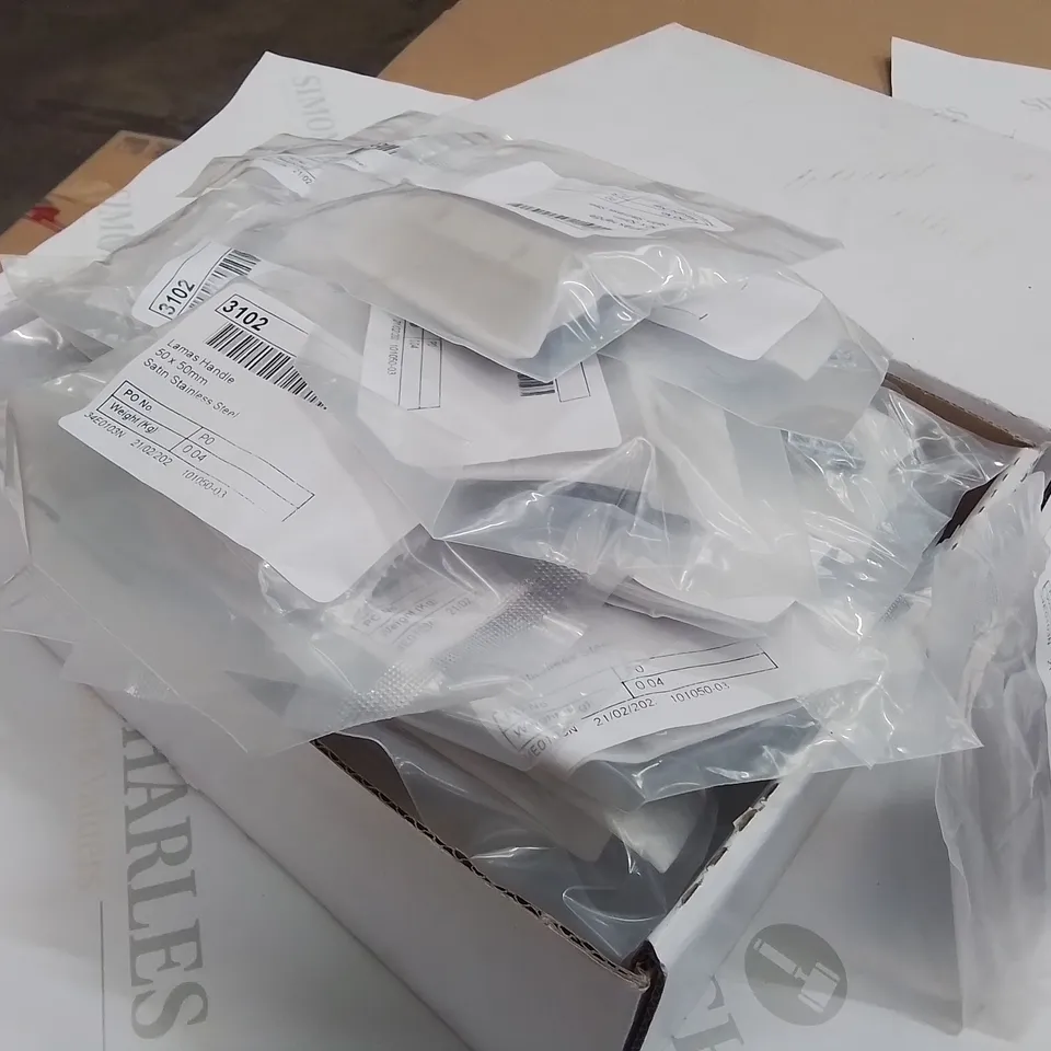 LOT OF APPROXIMATELY 45 BRAND NEW LAMAS HANDLE 50X50MM IN SATIN STAINLESS STEEL