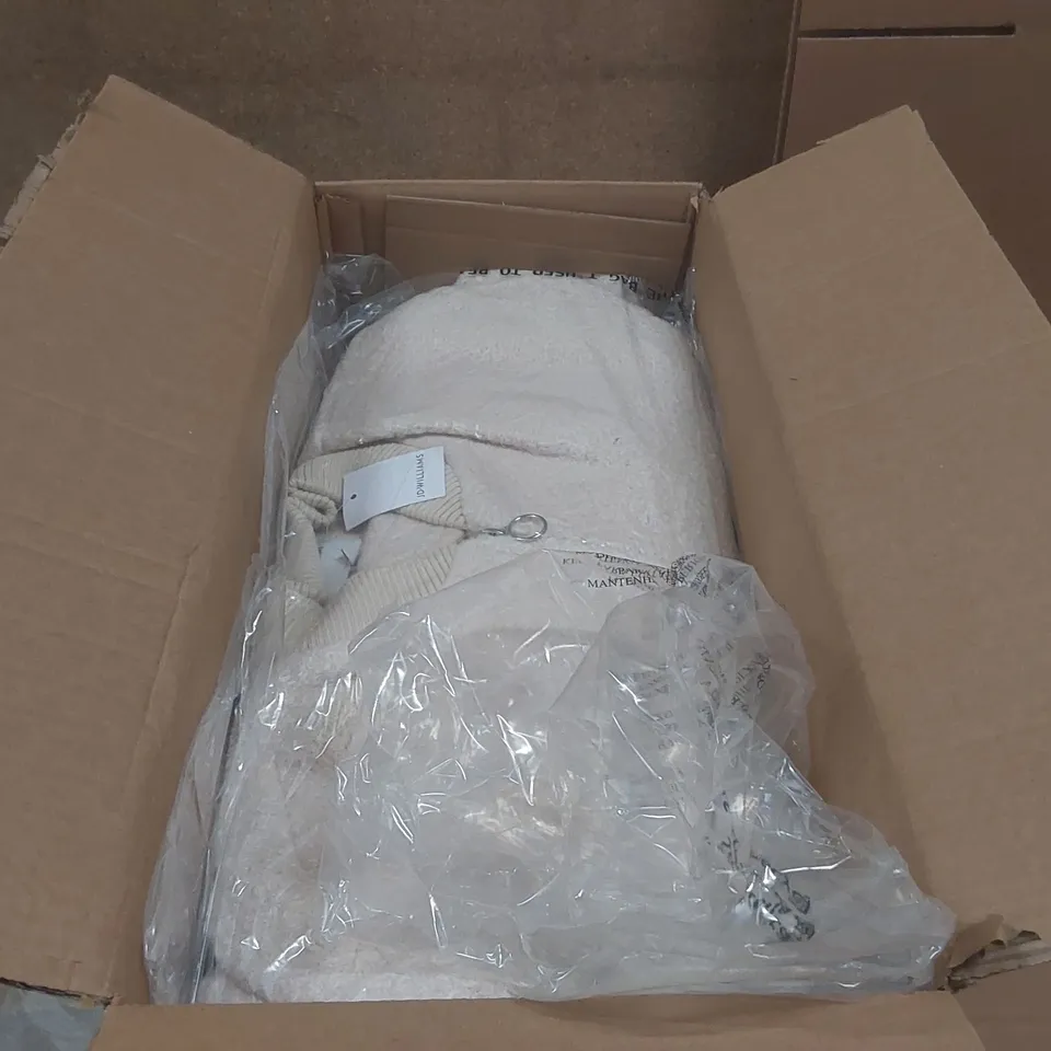BOX CONTAINING APPROXIMATELY 5x BRAND NEW JD WILLIAMS CREAM BOMBER JACKETS - SIZE 28