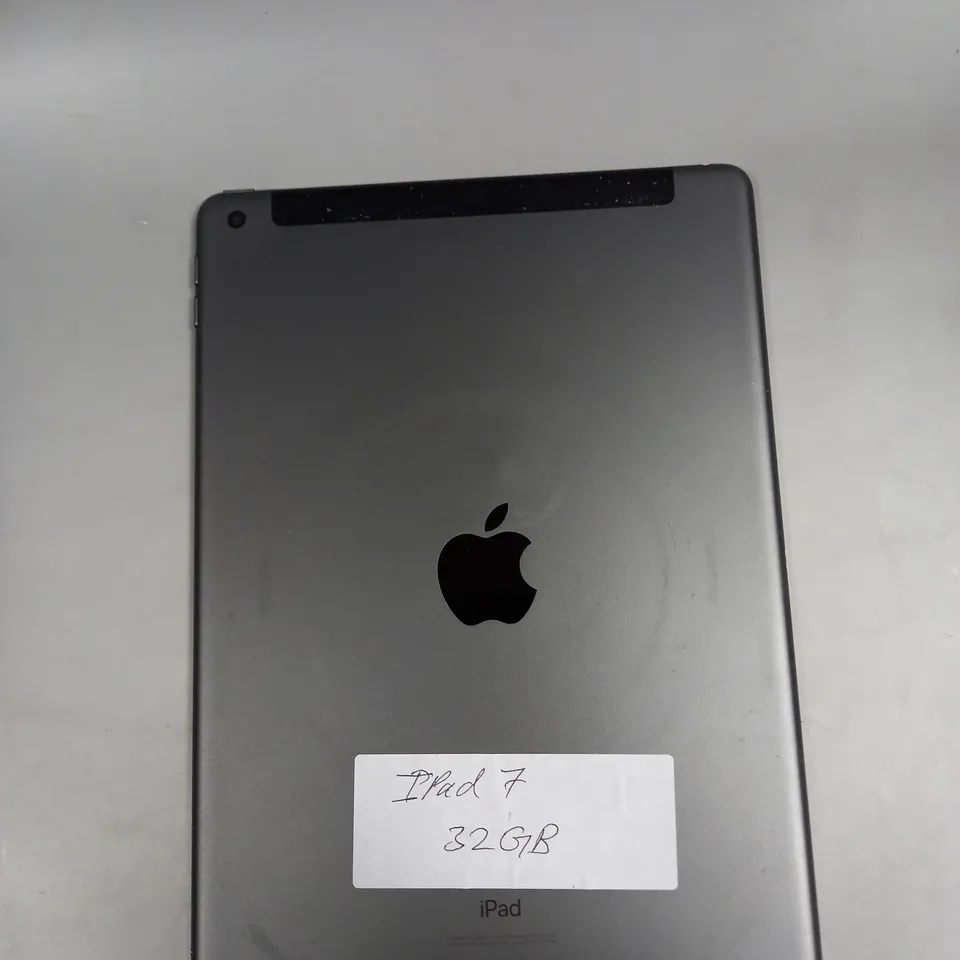 APPLE IPAD 10.2 A2429
