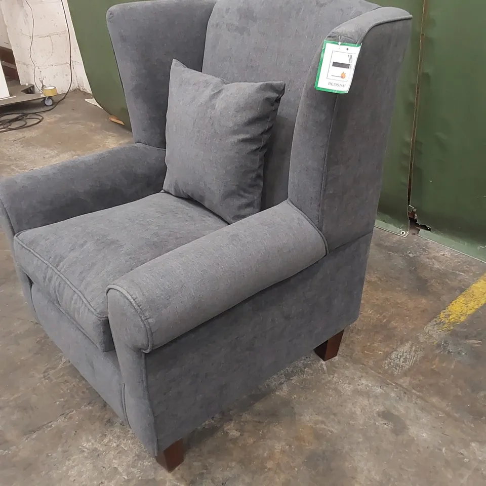 DESIGNER SMALL GREY FABRIC UPHOLSTERED ARMCHAIR