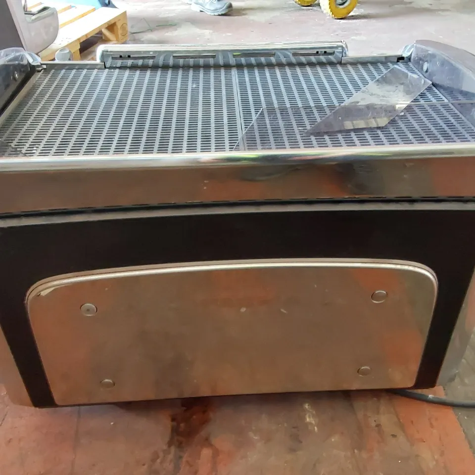 FAEMA EMBLEMA 2 GROUP ESPRESSO MACHINE