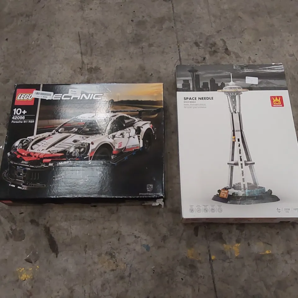 PALLET OF ASSORTED HOUSEHOLD ITEMS AND CONSUMER PRODUCTS. INCLUDES TOYS AND BOXED FURNITURE ETC 