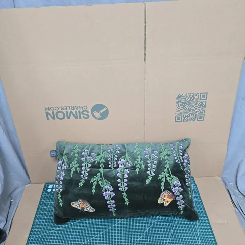 NATURAL HISTORY MUSEUM VELVET CUSHION – GREEN WITH LAVENDER SPRIGS