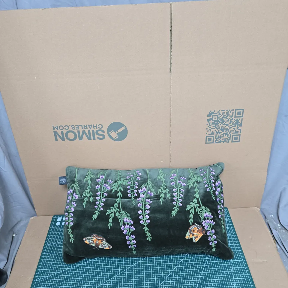 NATURAL HISTORY MUSEUM VELVET CUSHION – GREEN WITH LAVENDER SPRIGS