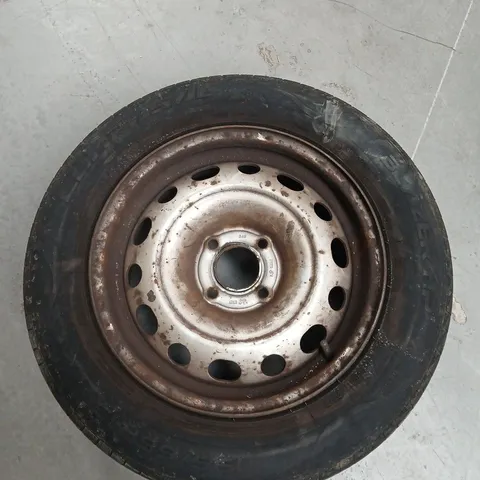 BLAZER HP 195/65R15 TYRE - COLLECTION ONLY