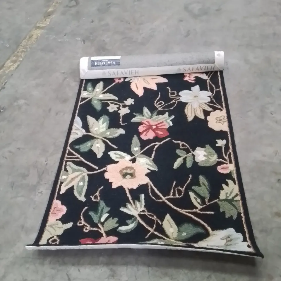 QUALITY DESIGNER AREA RUG - APPROXIMATELY 145X84CM