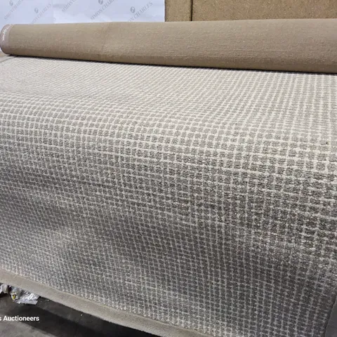 LIGHT & AIRY HAND TUFTED WOOL RUG 1.6M × 2.26M