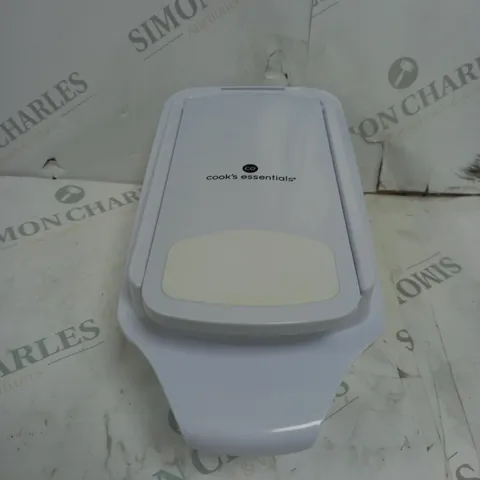 COOK'S ESSENTIALS MULTIFUNCTIONAL SLICER & DICER - WHITE
