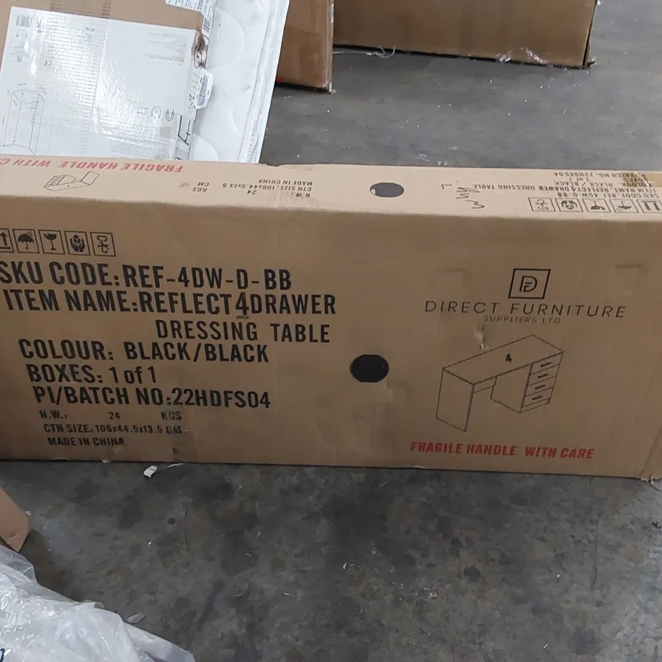 BOXED REFLECT 4 DRAWER DRESSING TABLE IN BLACK (1 BOX)