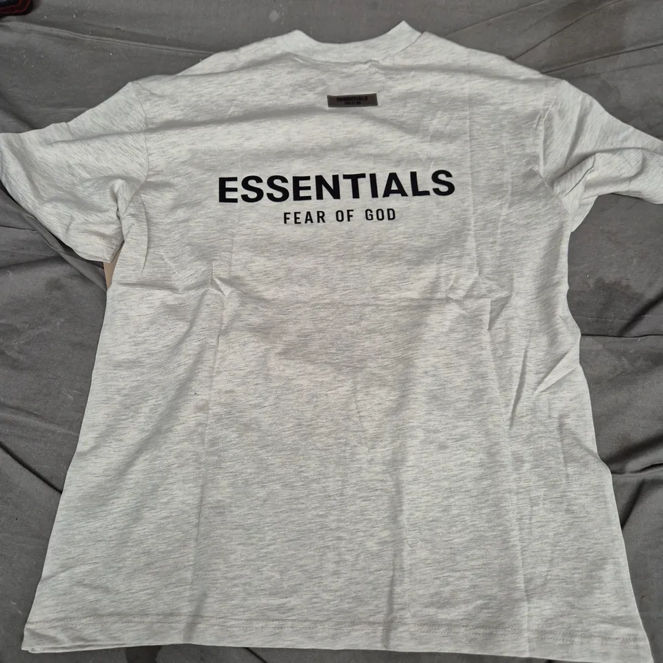 FEAR OF GOD ESSENTIALS T-SHIRT – GREY HEATHER WITH CHEST LOGO - LARGE