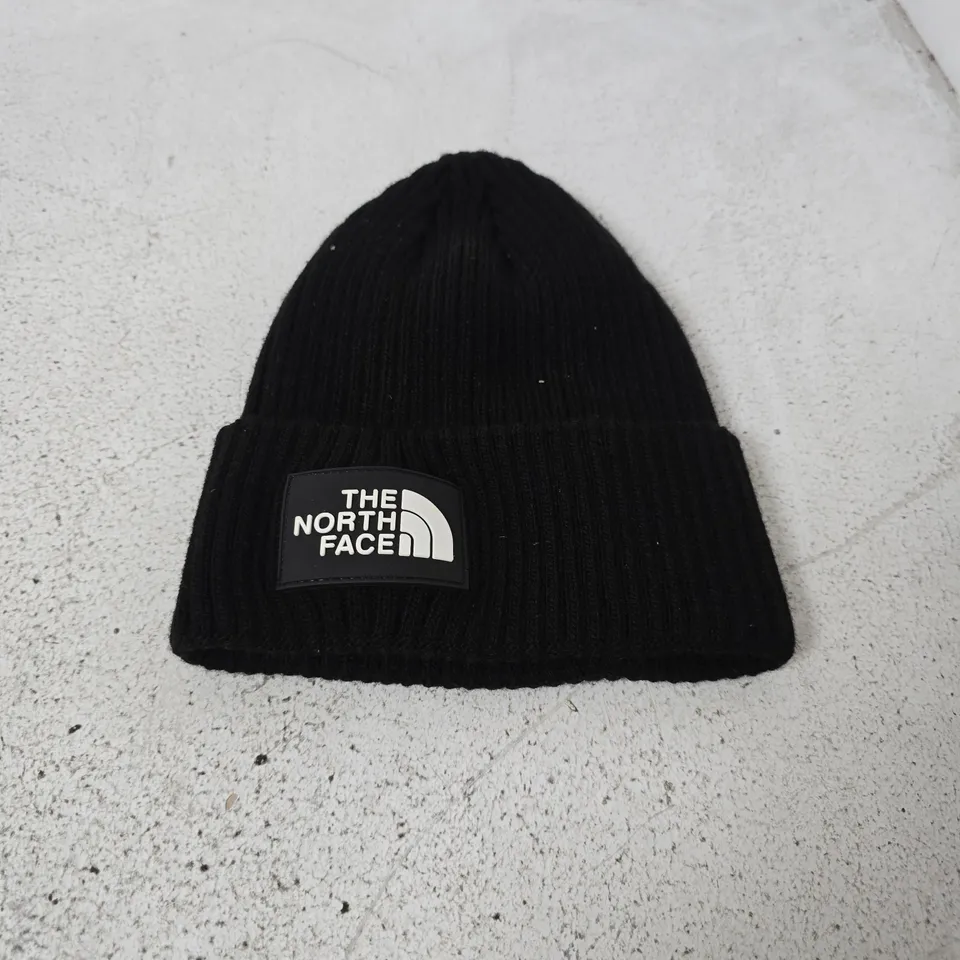 THE NORTH FACE KNIT BEANIE – BLACK