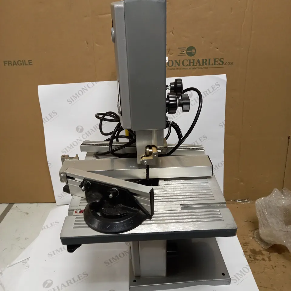 DRAPER 230V TWO WHEEL BANDSAW