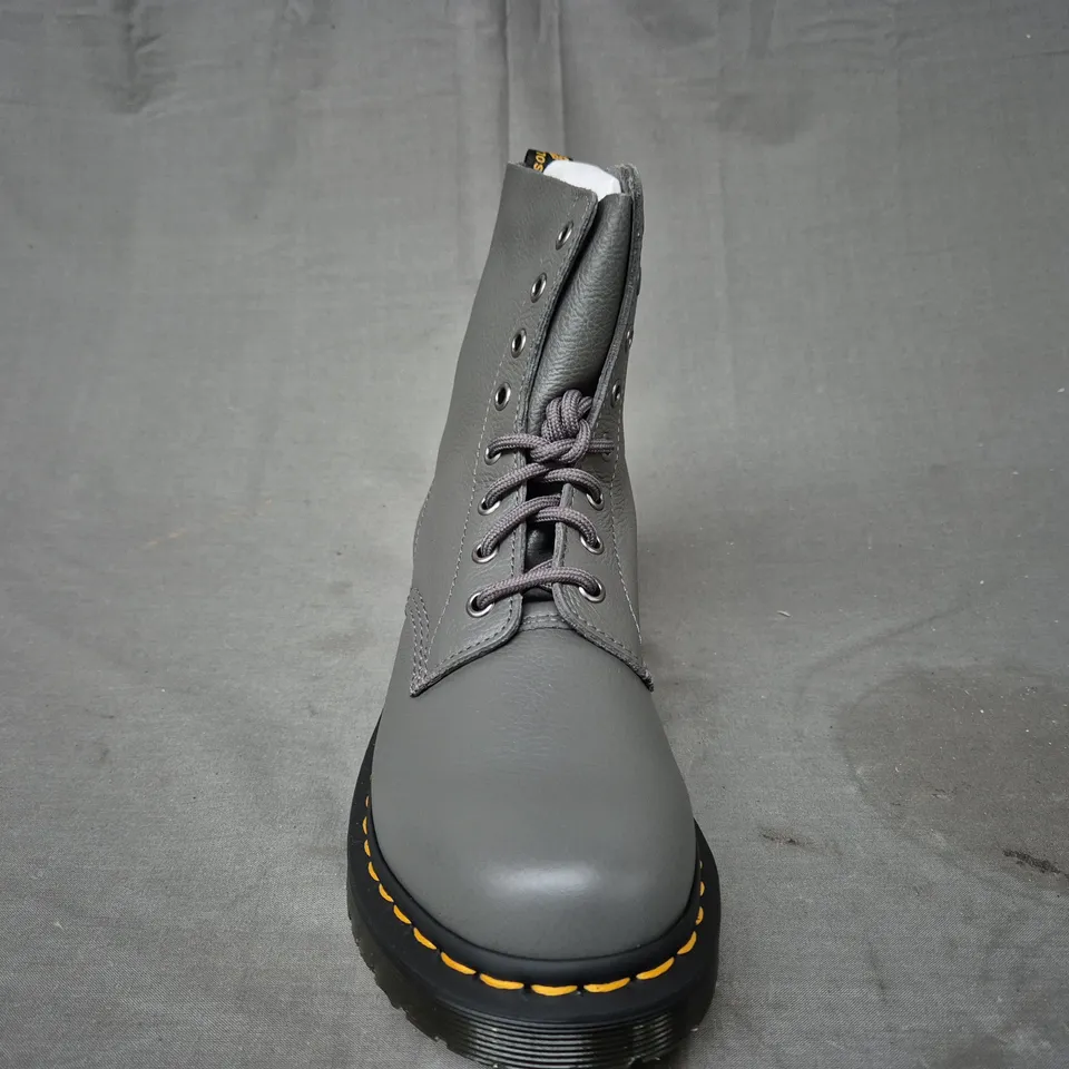 BOXED PAIR OF DR MARTENS 1460 PASCAL ANKLE BOOTS IN GUNMETAL UK SIZE 7