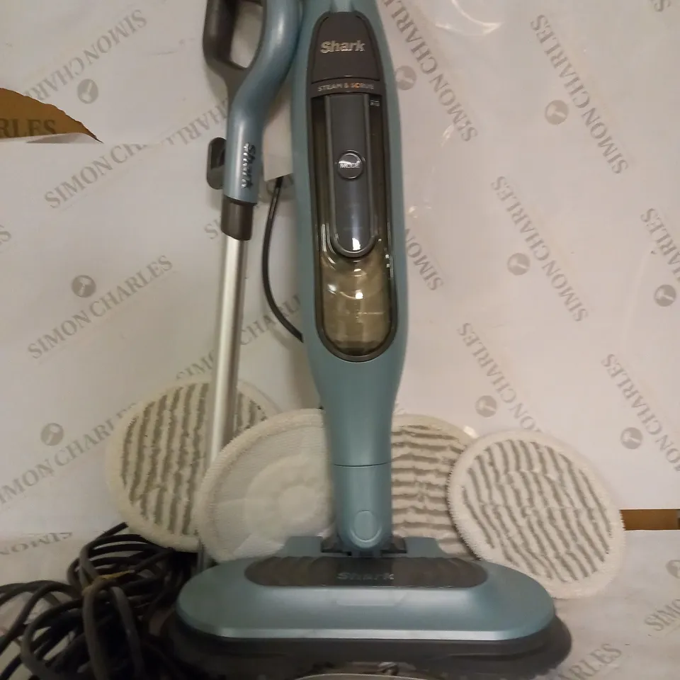 BOXED SHARK S6002UK STEAM FLOOR MOP