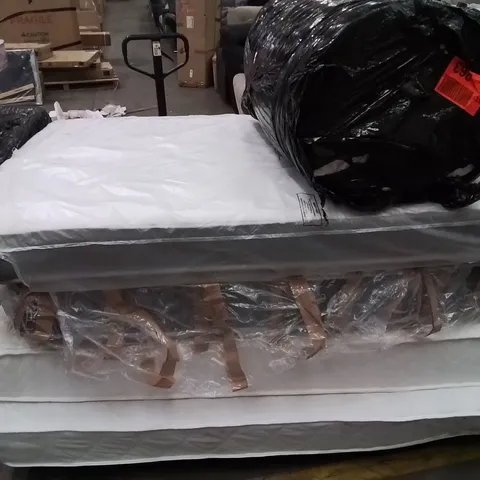 PALLET CONTAINING APPROXIMATELY 5 ASSORTED MATTRESSES 