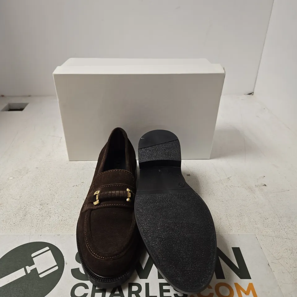 CARVELLA NOTO LOAFER – BROWN SUEDE FLATS (WOMEN'S), EU 39 (UK ~6.5–7)