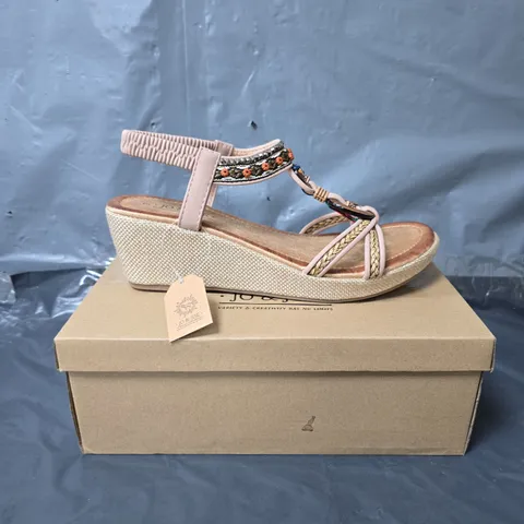 JO AND JOE TRINIDAD WEDGE SANDALS - PINK - SIZE 7