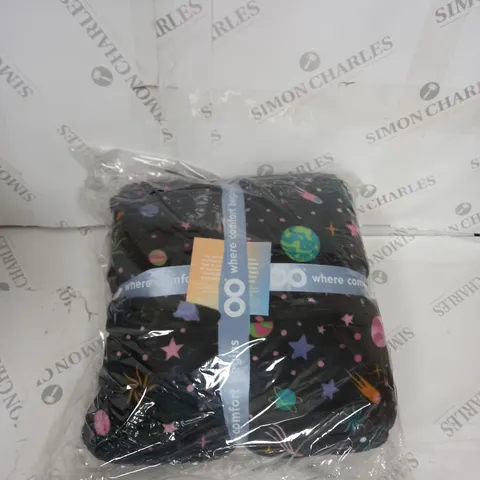 OODIE HOODED OVERSIZED BLANKET - SPACE PATTERN 