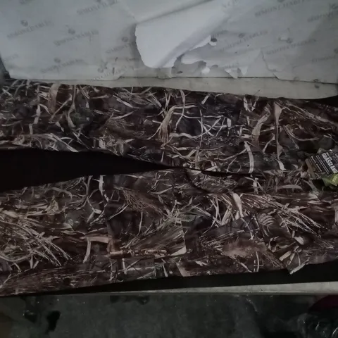 JACK PYKE OF ENGLAND WILD TREE GRASSLAND CAMO PANTS - LARGE