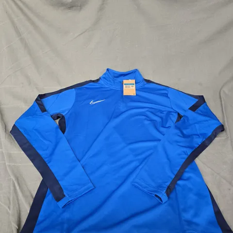 NIKE MEN'S BLUE TRAINING TOP – SIZE M