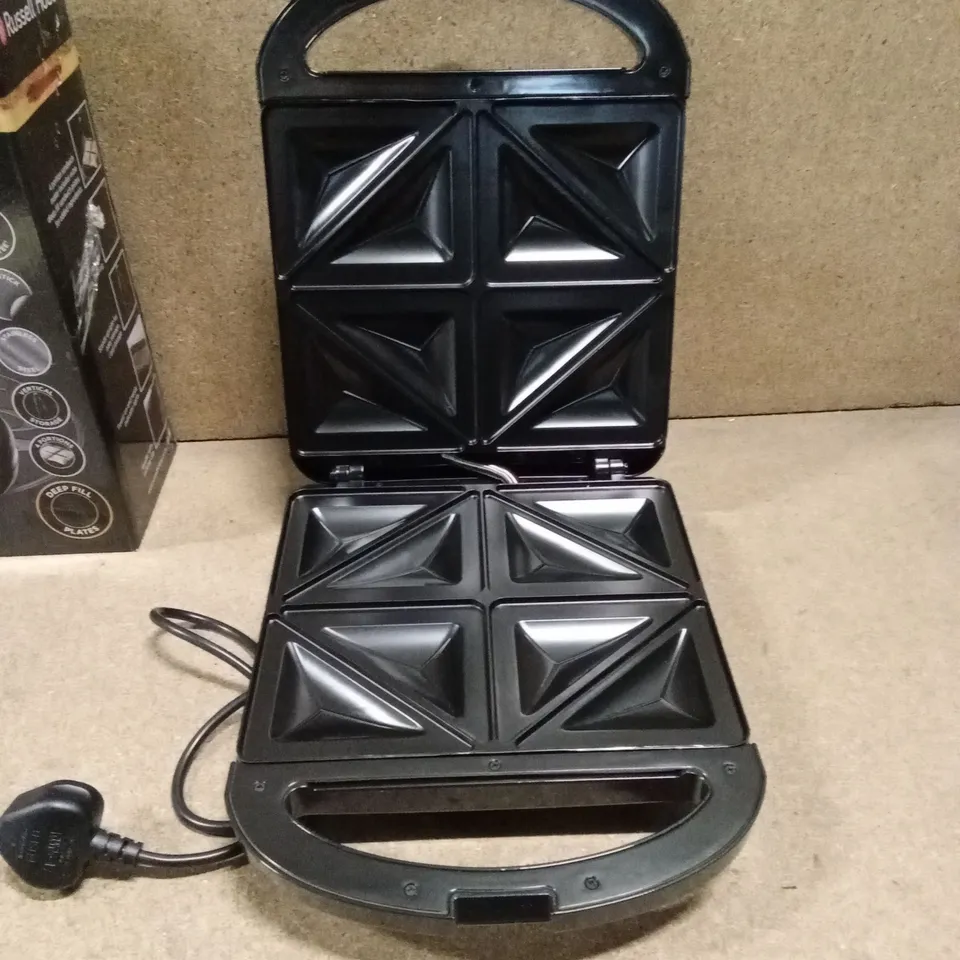 BOXED RUSSELL HOBBS 4-PORTION DEEP FILL SANDWICH MAKER