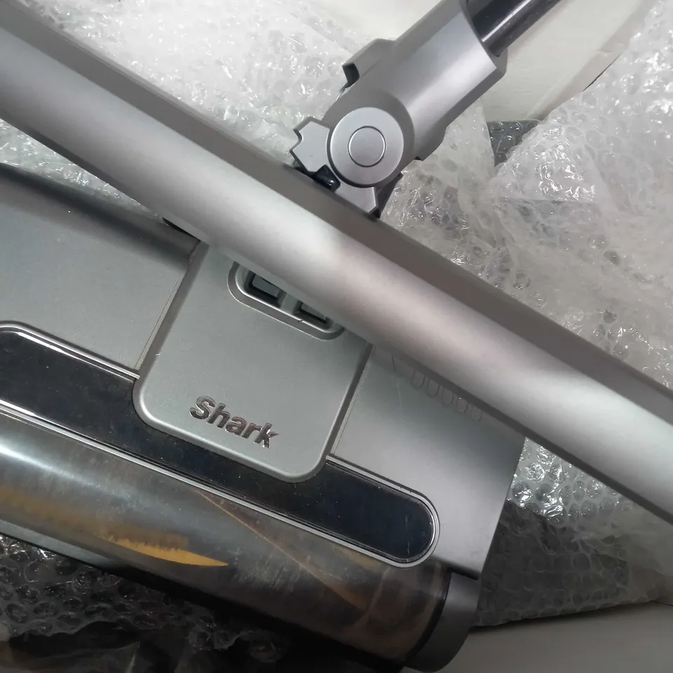 SHARK WANDVAC LIGHTWEIGHT CORDLESS HANDHELD VACUUM CLEANER WV361UK