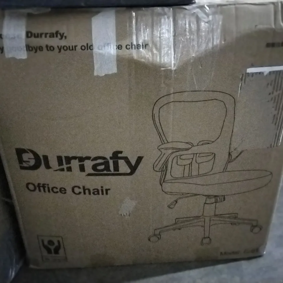 PALLET CONTAINING VARIOUS BOXED ASSORTED ITEMS TO INCLUDE: TROBOLO TRAVEL LOO, AIR FRYERS, OFFICE CHAIR ETC.