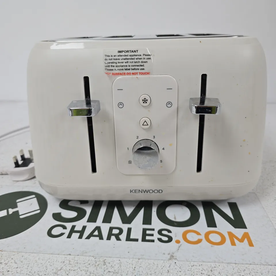 KENWOOD 4-SLICE TOASTER - WHITE WITH CHROME TRIM