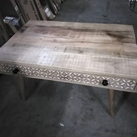 SOLID WOOD COFFEE TABLE WITH STORAGE