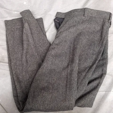 MOSS SUIT TROUSERS IN MOSS - 36S