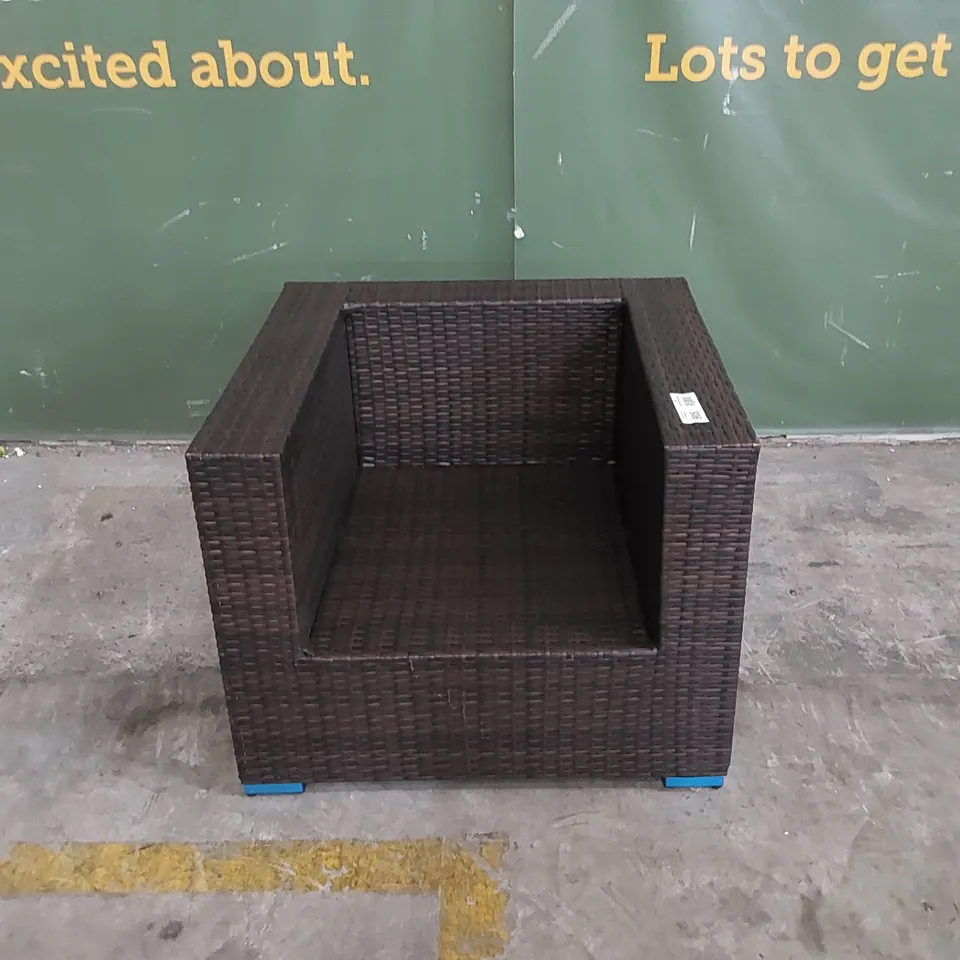 DESIGNER RATTAN GARDEN ARMCHAIR