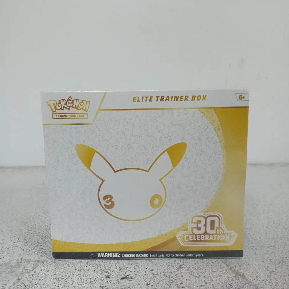 POKÉMON TRADING CARD GAME ELITE TRAINER BOX