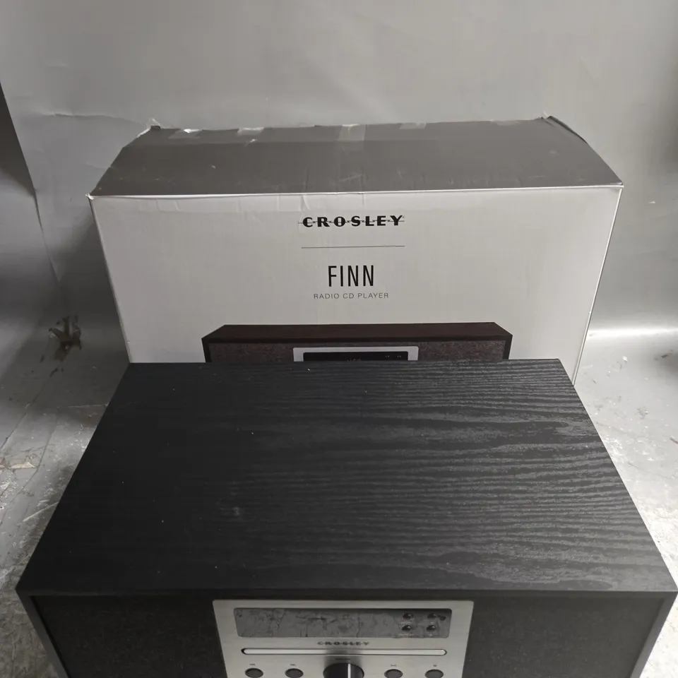 BOXED CROSLEY FINN RADIO CD PLAYER 