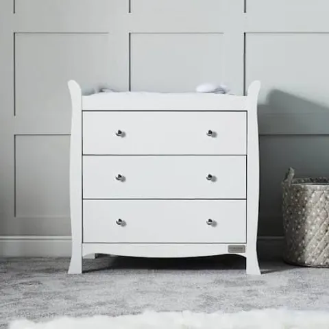 BOXED SNOWDON CHANGING UNIT - WHITE (2 BOXES)