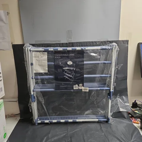 EXPANDABLE 3 TIER AIRER