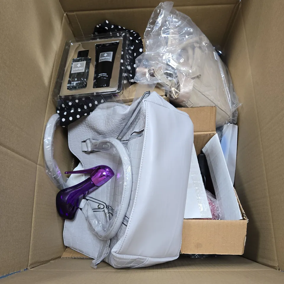 BOX OF APPROXIMATELY 30 ASSORTED HOUSEHOLD ITEMS TO INCLUDE HAND BAG, CLOTHING, PERFUME ETC